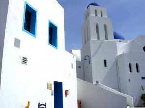 Lanzarote-Urlaub zwischen weißen Häusern