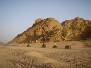 Wandertour Ägypten - von der Sonne begleitet